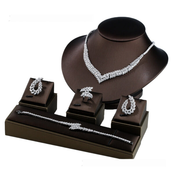 New Four-piece Set Copper Micro Inlaid Zircon Wedding Accessories - Image 4